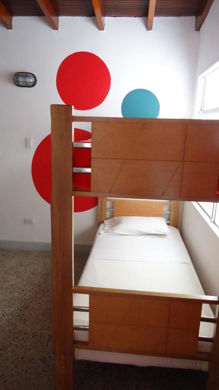 Iris Hostel Μεντεγίν Εξωτερικό φωτογραφία